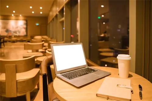 大连美食总店在哪里