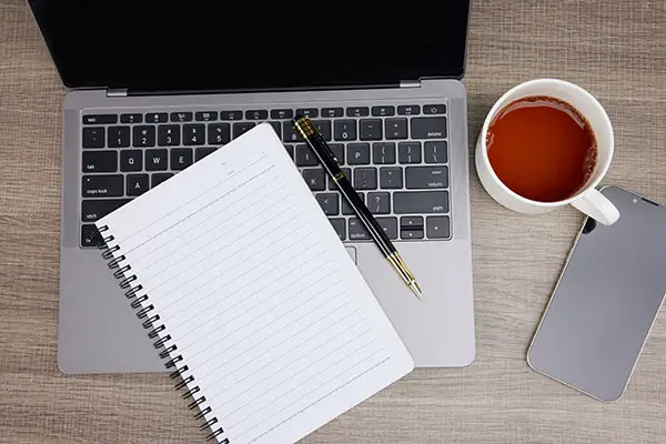 后宰门美食街哪里停车